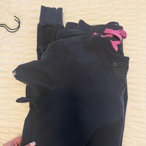 Figs night sky Scrub Set with Pink Drawstring Accent